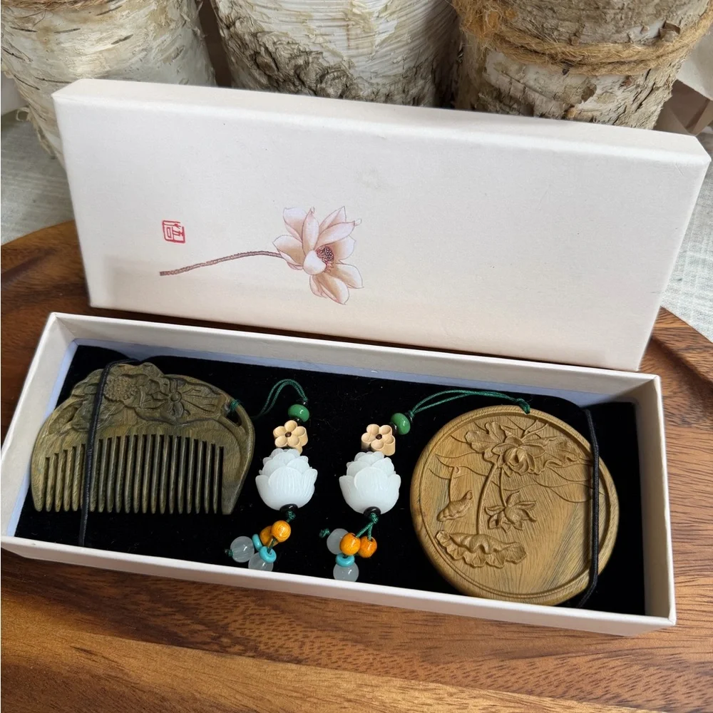 Vintage Style Lotus Vanity Set Mirror Comb Wood Zen Floral Asian Decor
